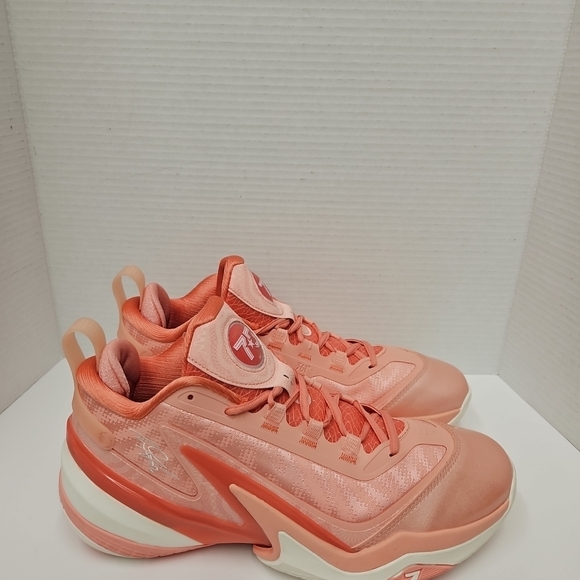 Nike Men's Athletic Shoes in Coral - Picture 4 of 9